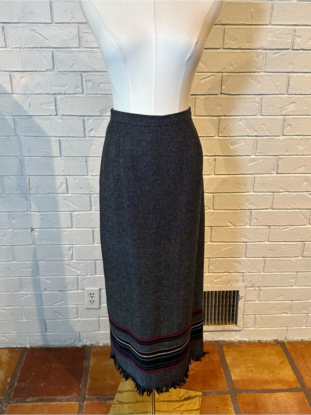 Vintage 90s Nouveau Gray Wool Blend Fringe Trim Maxi Skirt Womens 10